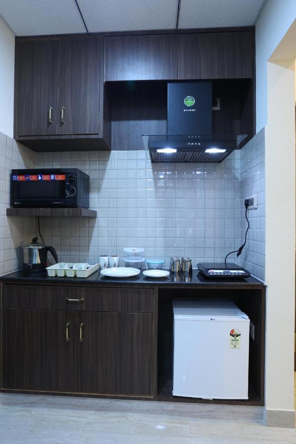 Отель Minas Manor Tiruchirappalli Экстерьер фото